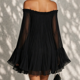 Robe Courte Noire avec Manches Évasées et Volants