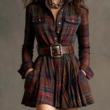 Robe Mini Vintage à Carreaux Rouges et Marron (inclut une ceinture)